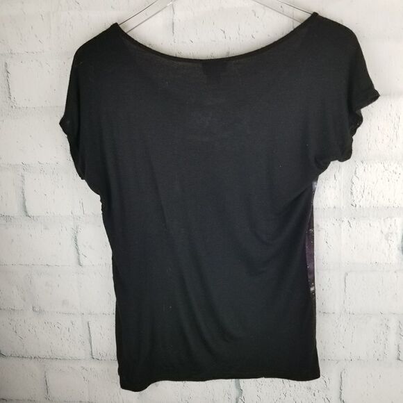 Forever21 Short Sleeve Forever Tee. Size M. - Picture 3 of 5